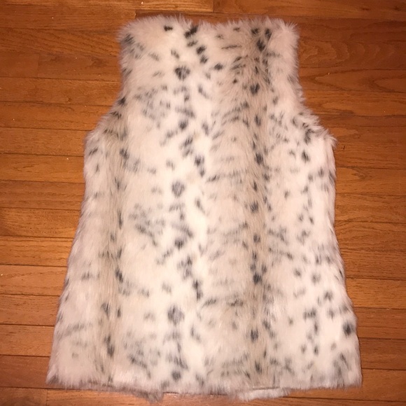 Fur Leopard Print Vest - Picture 3 of 3